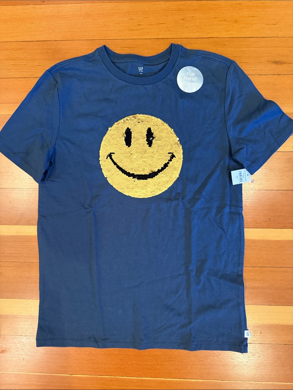 Gap kids flippy sequin tee shirt
